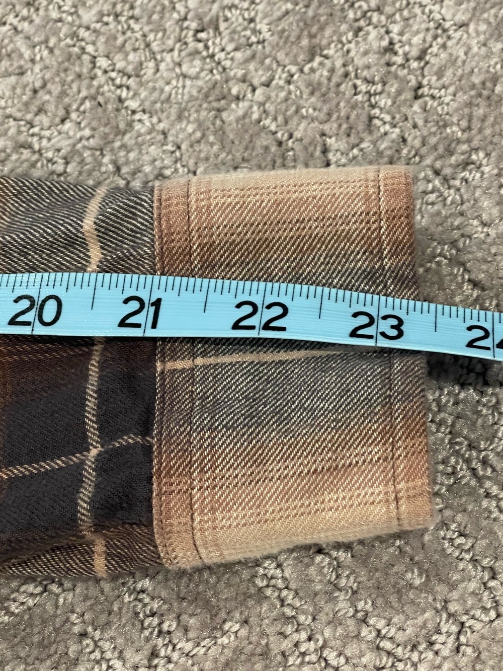 Levi's Women's Henri Plaid Button-Down Flannel Shirt in Brown, Beige and Black, - Picture 12 of 16